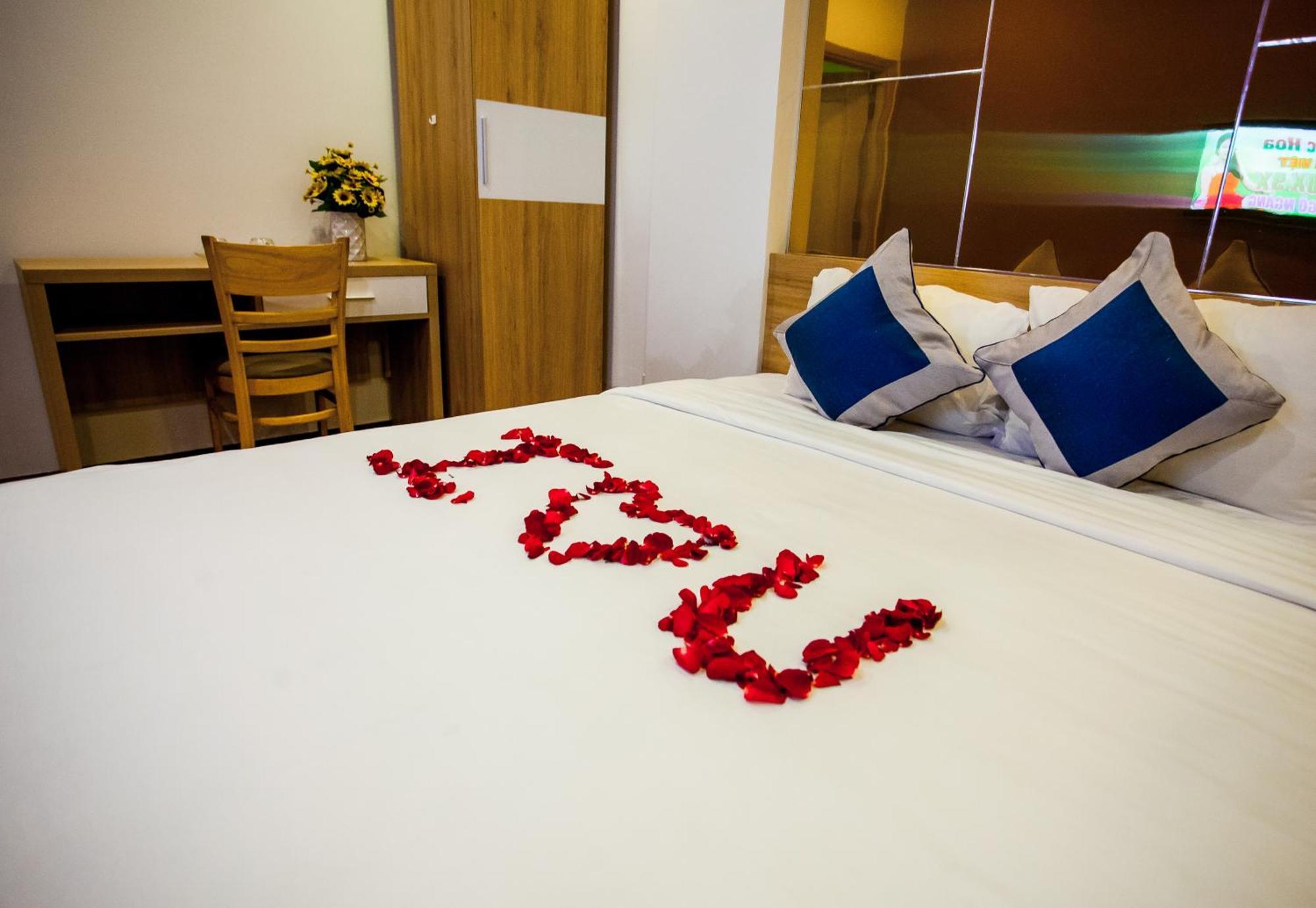 Mata Love Hotel ดานัง ภายนอก รูปภาพ
