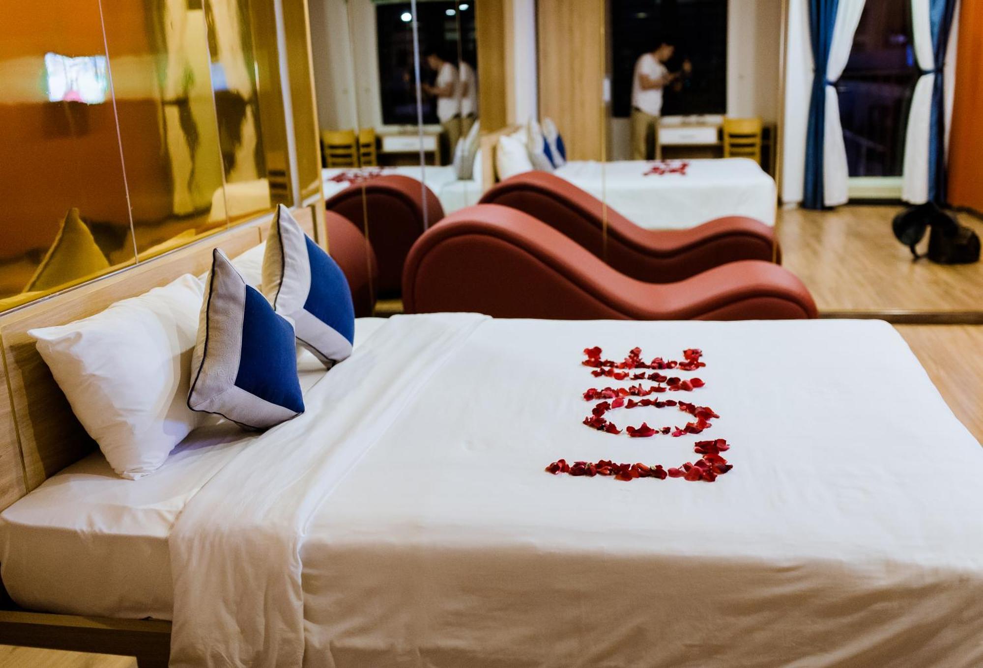 Mata Love Hotel ดานัง ภายนอก รูปภาพ